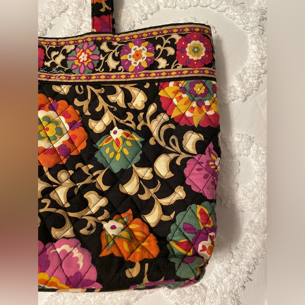 Retired Vera Bradley Suzani Floral Print Quilted Tote Bag - Picture 4 of 10